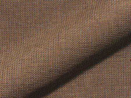 Polsterstoff Mondo auf dem Bild ist zu sehen mit markanter Struktur und dichter Oberfläche für strapazierfähige Sitzmöbel.