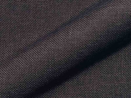 Polsterstoff Verano auf dem Bild ist zu sehen mit dichter Struktur und gewebter Oberfläche für robuste, langlebige Sitzmöbel.