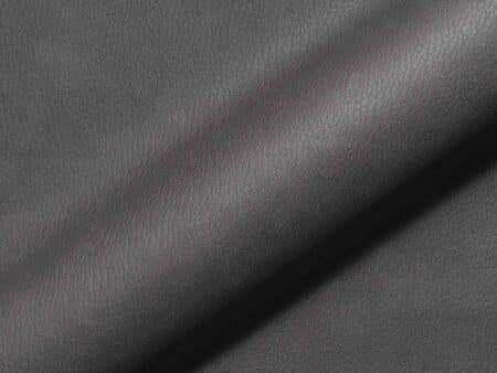 Polsterstoff Marla 1606 mit fein genarbter Mikrofaser und ruhiger, matter Optik für stark genutzte Sitzpolster.